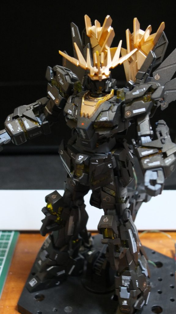 発光させないとただのHGUCです