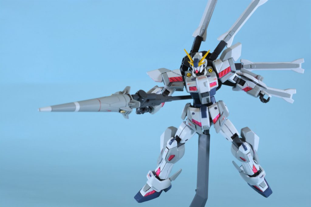 武装にはショットランサーを装備。
インジャスティスウェポンズのショットランサーを流用しています。
クロスボーンに持たせるには長すぎたと思ったので、少し短くしています。