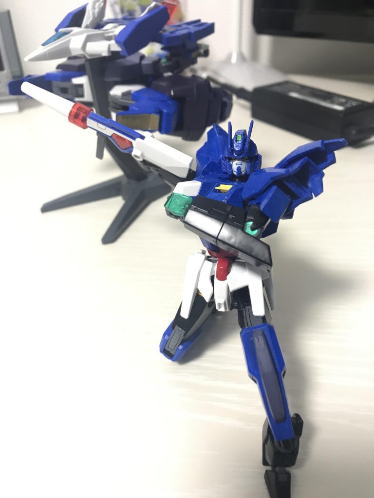 キャップ「このままじゃ、防戦一方だぞ!」シュウト「ならこっちにも奥の手がある!」キャップ「奥の手?隠し機能があるのか!」シュウト「バディーズフォーメーション!」