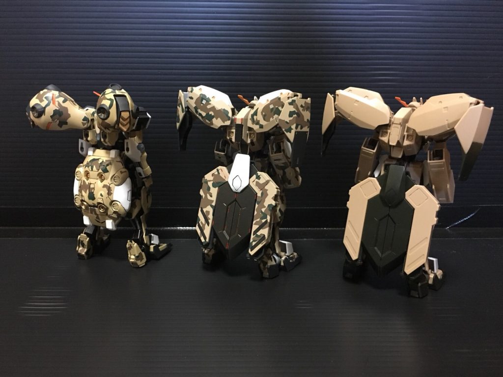 家族写真
リベイクよりさらに細かくなってます。
迷彩って手間掛かるんですけどやってるうち楽しくなってきて加減できなくなるんですよね私www