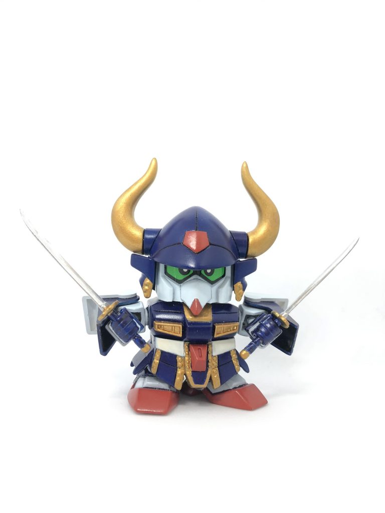 ラッカーのエアブラシ塗装＋シタデルカラーの筆塗りです。