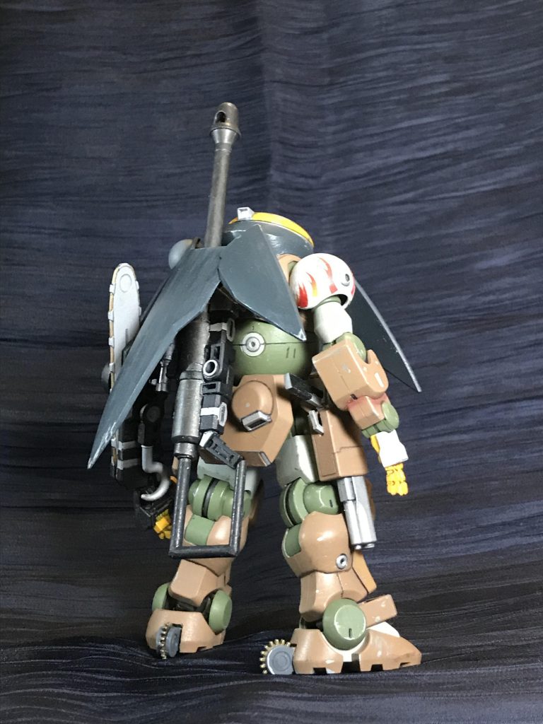 月面かどこかの閉鎖空間で大量のゾンビメカが暴れていて、そこで隠れたり逃げたり救出したりするアクションゲームみたいなのを想像しながら作りました。