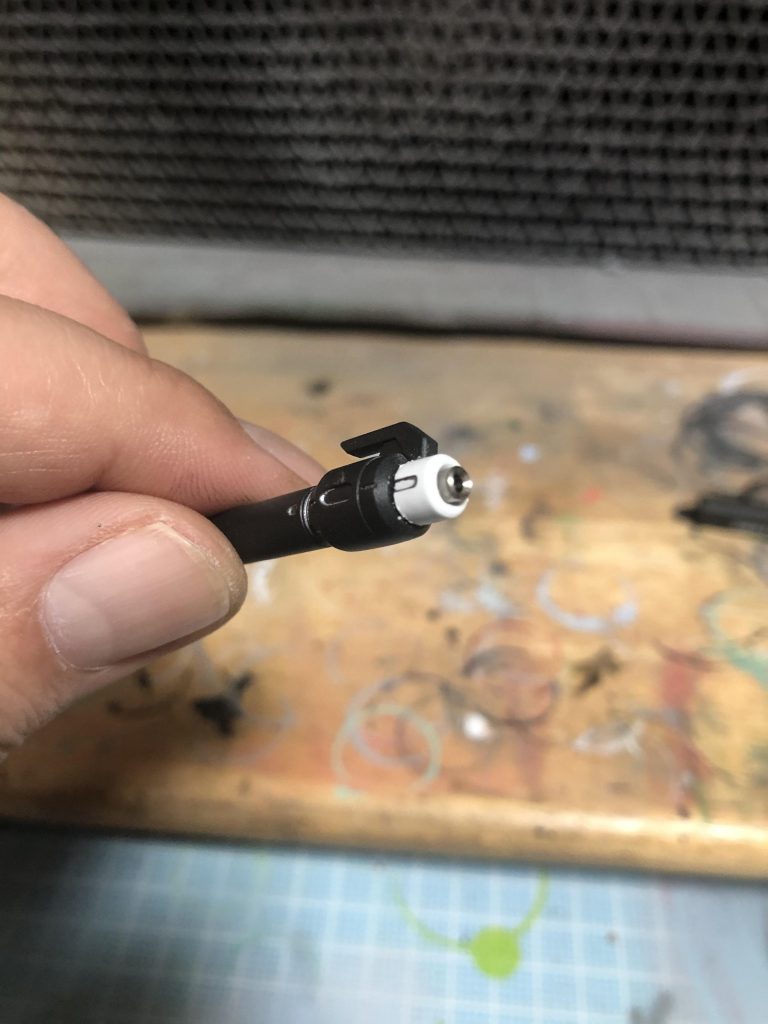 滑腔砲とマシンガンのマズルには、メタルノズルを使用し、ディテールアップ！