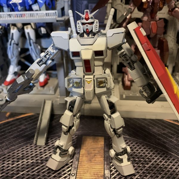 RG ガンダムで　ハッチオープン