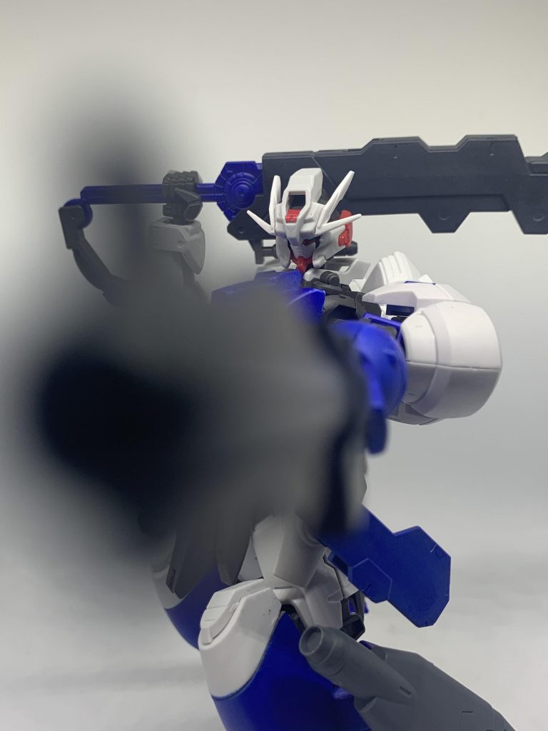 ショットガンとスレッジハンマー
実は右手の接続器具は取り外さなくても付けれるのでそのまま付けています
敵をぶっ叩くのも良し、切るのも良しの構成です
貴方はどっちを選びますか？