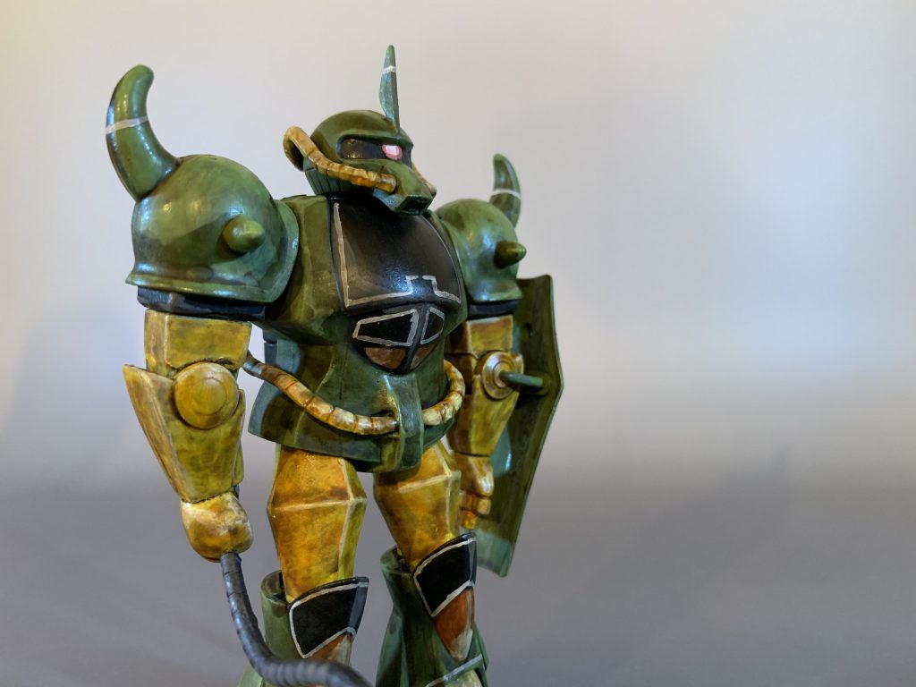 ベストメカコレクションのグフも元々独特な雰囲気ですけど。