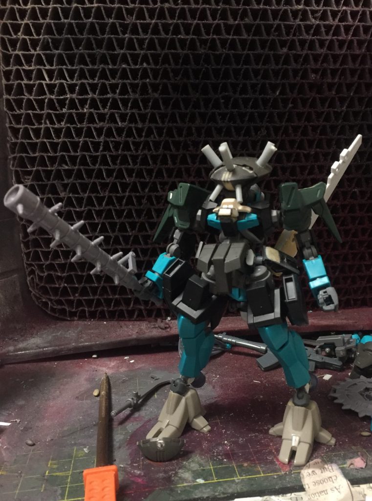 全体の加工が済み、頭にプラ棒ぶっ刺したのがこちら！もう3年？前の作品になるのがおっそろしいですね時の流れ( ˙꒳​˙  )