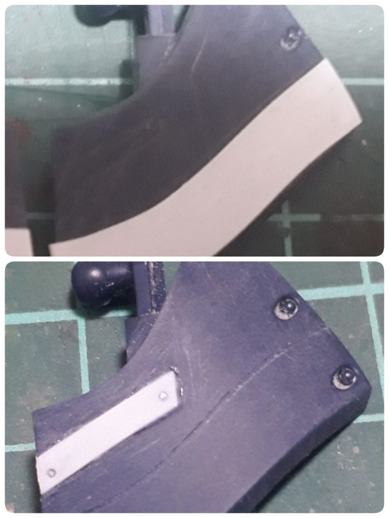 初の曲線にスジ彫り