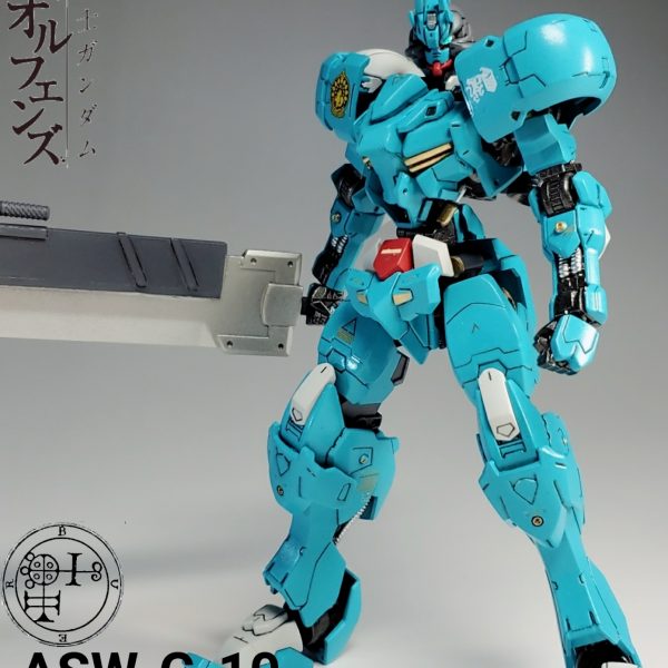 ガンダムブエル　オリジナルガンダムフレーム