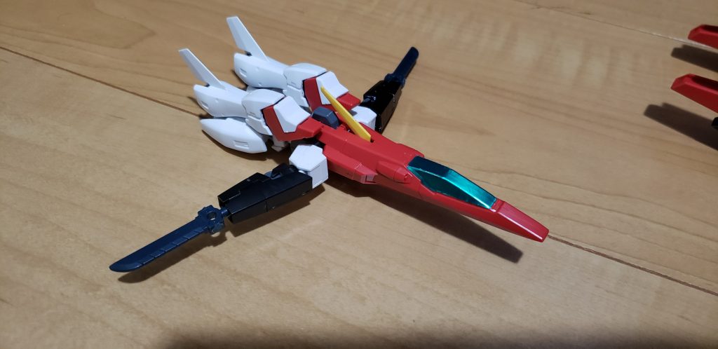 トランスジェットトランスアーチャー単体で変形した機体。この状態でフォートレスコアの電磁砲と連結すると、目的地まで一瞬で到達することが出きる、テレポートフォーメーションを組むことが出きる。
「目的地まで、カッ飛ばすわよ！」