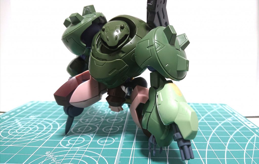 殆ど完成です。
(無駄なアイアンマンポーズ)