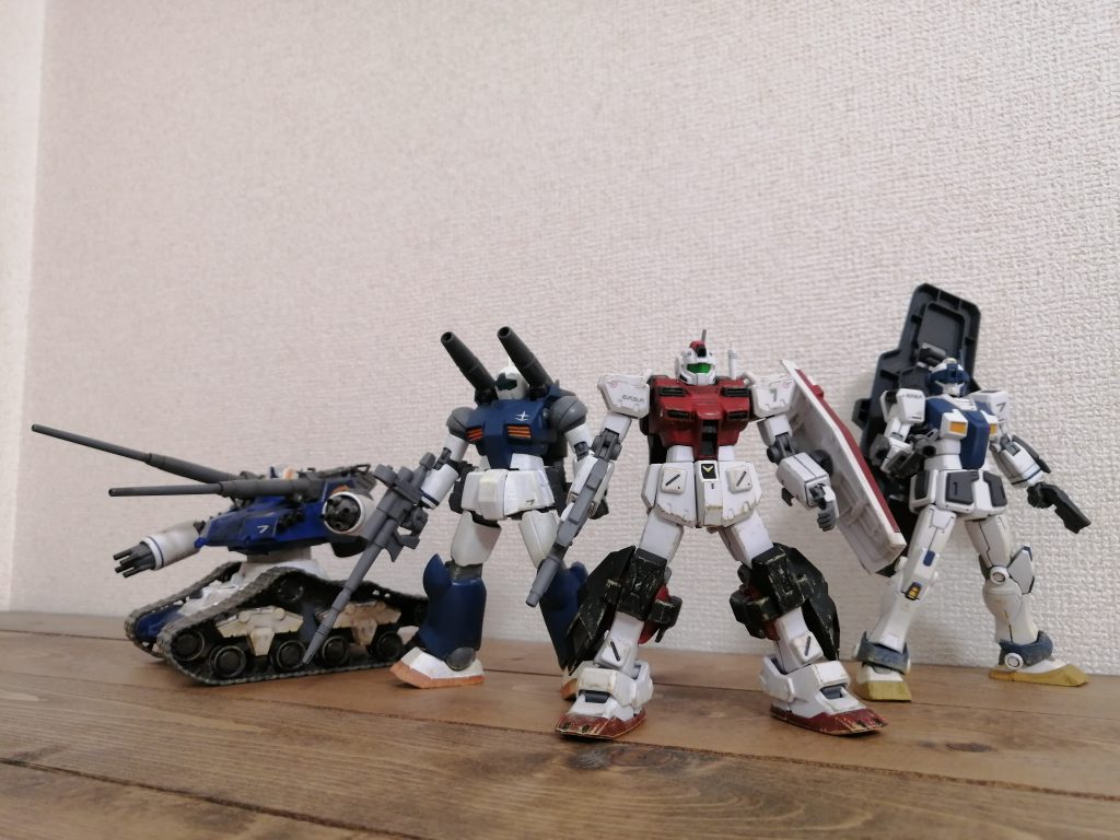 そして、[ガンキャノン（試作型強化バックパック仕様）
](https://gumpla.jp/hg/233024)や[ガンタンク初期型](https://gumpla.jp/hg/240663)とも合わせて集合写真。
無改造の割には上手くまとまりました。