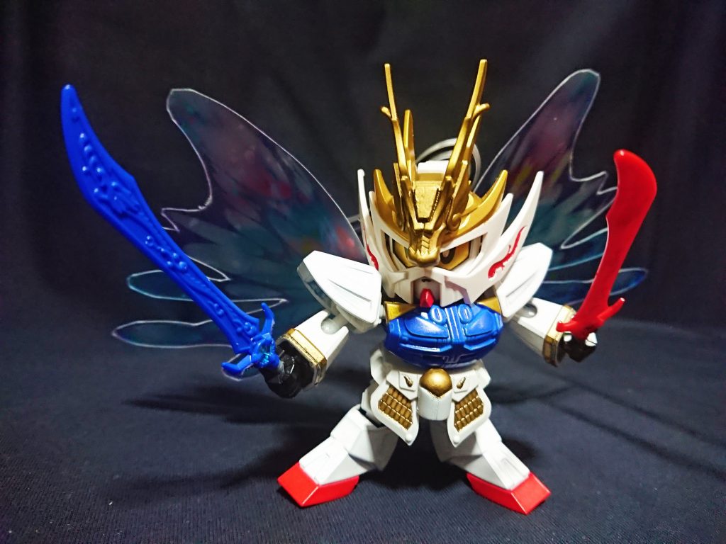 劉邦∀は[玄武艇ソレイユ](https://gumpla.jp/sd/347293)の船底両舷に搭載された天を灼く剣を持つことで完全体となります。