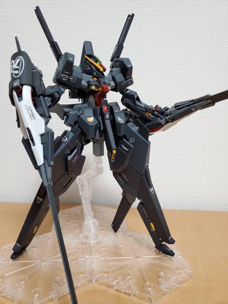 コンポジットシールドブースターはデザインはかっこいいですが持たせにくいですね😅