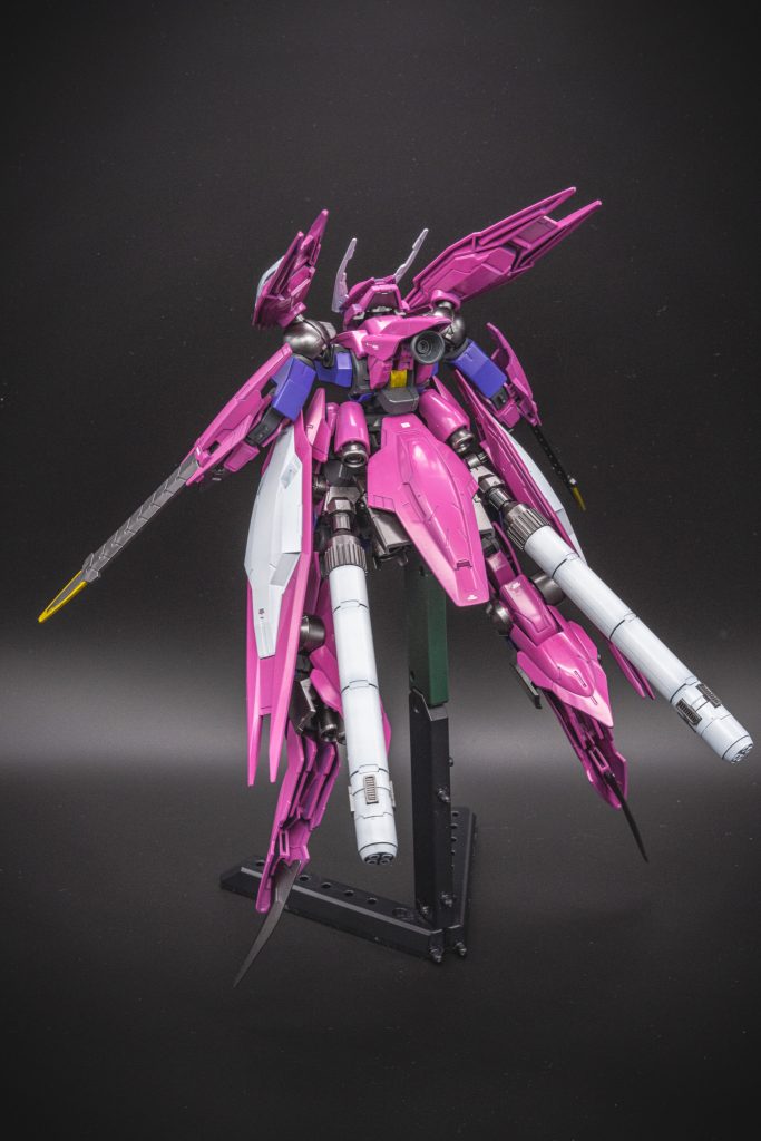 余っていたプロペラントタンクを付けてみました。