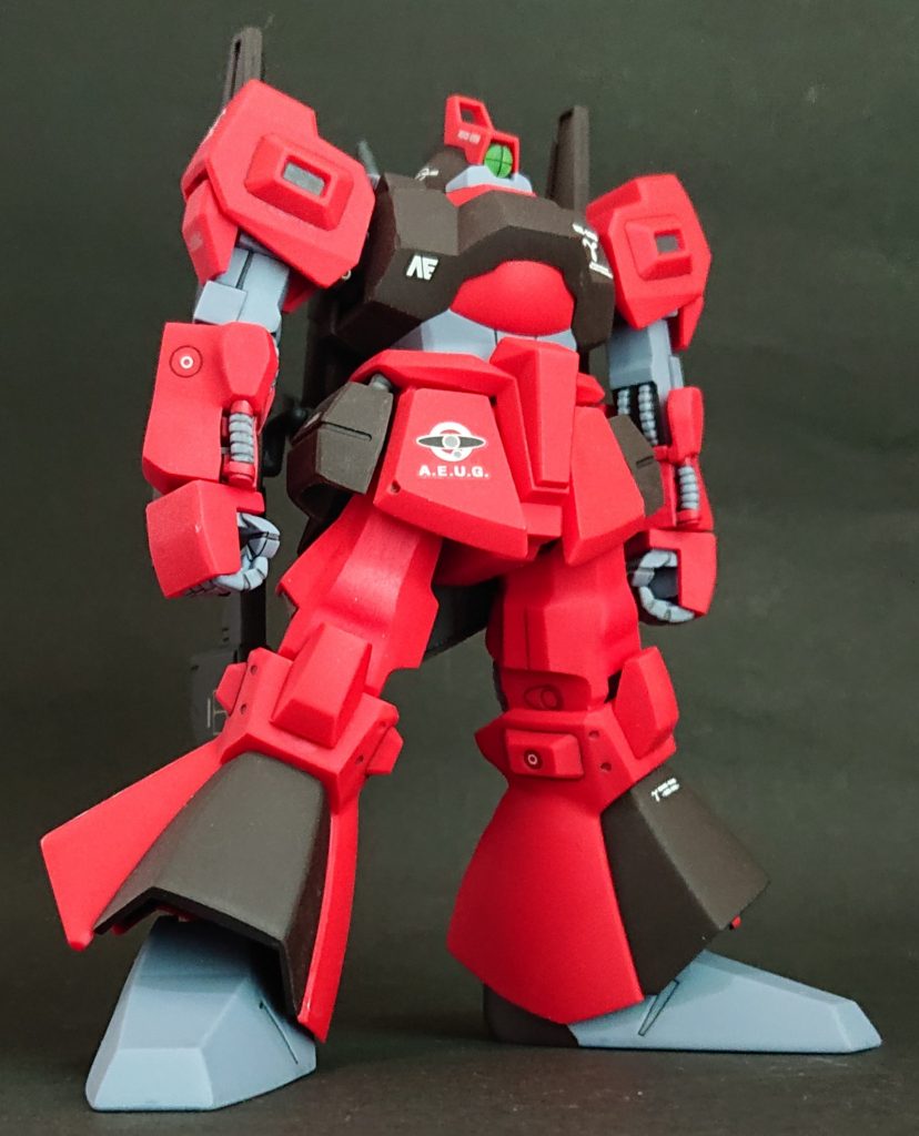 二の腕の上部を2mm短縮しました。