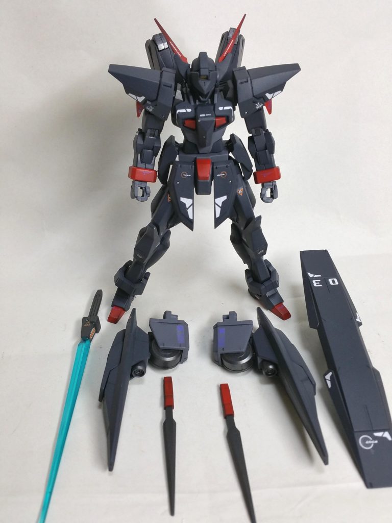 少量ですが追加武装も用意してあります。折角だしキットに付属していたバーニアも取り付けたかったので!