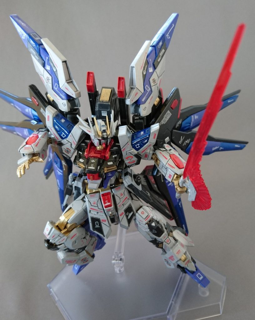 武装7 ビームトマホーク
(ムーンガンダムより)