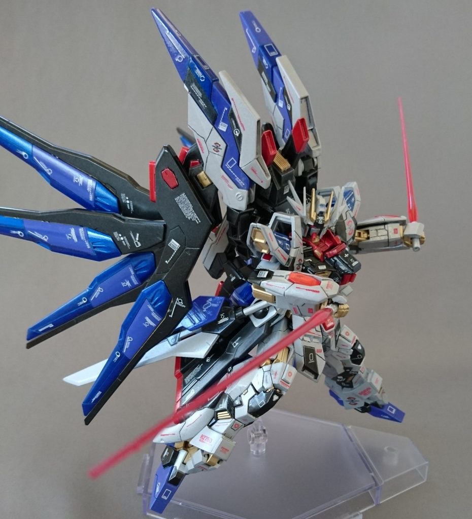 ビームサーベルアクション