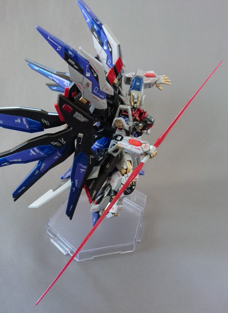 武装3 ビームサーベル(HI-νガンダムより)