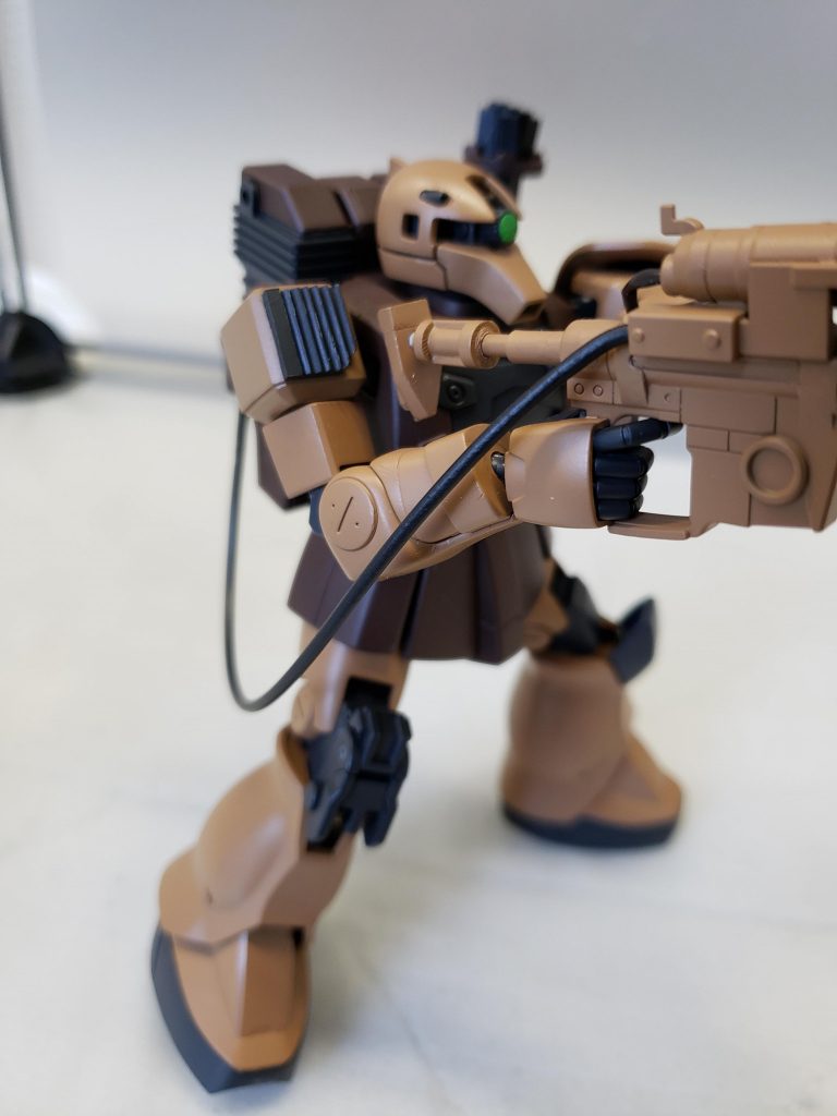 肩当ては伸縮構造