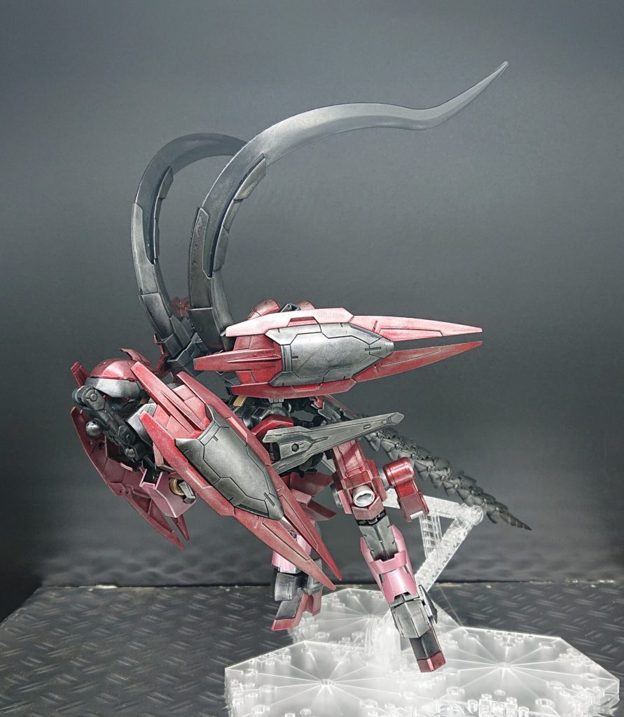 【支援MA変形 ケンタウロス】
武者精太や武者荒烈駆主など、武者のギミックといえば「ケンタウロス形態」という世代なので、1/100シュヴァルベグレイズをベースにしたケンタウロスユニットを作成。