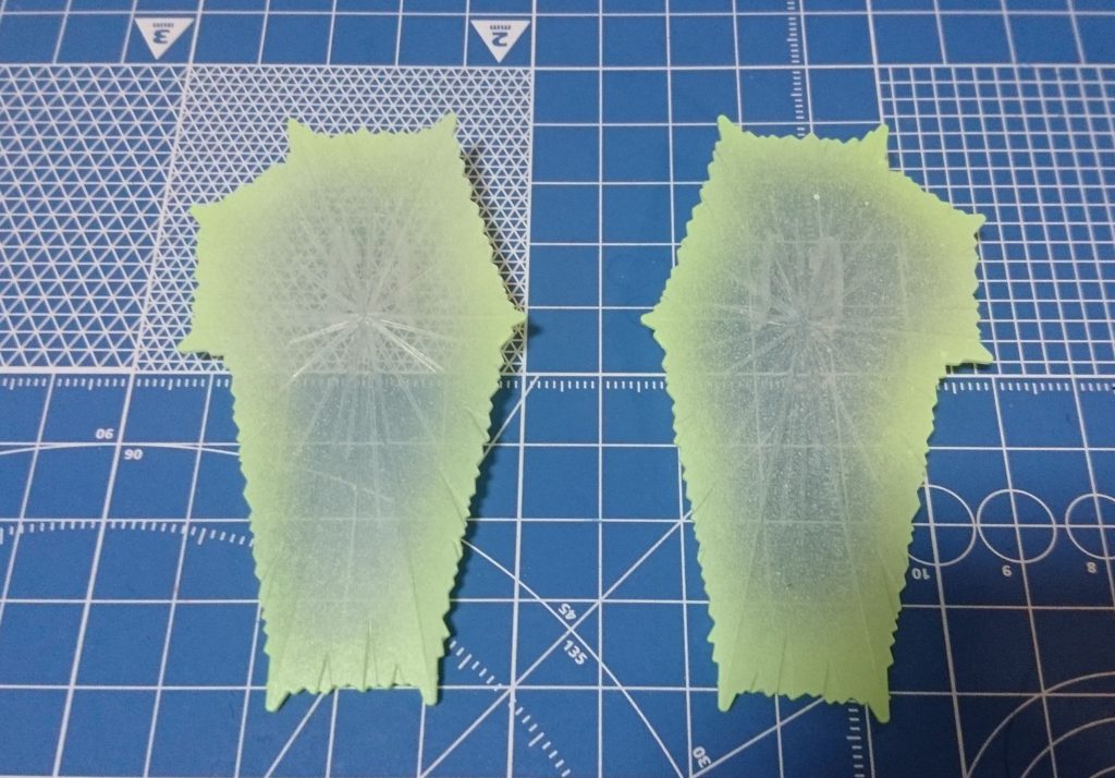 [ビームバリア]
ライトグリーンとホワイトで外縁部のみグラデーション。