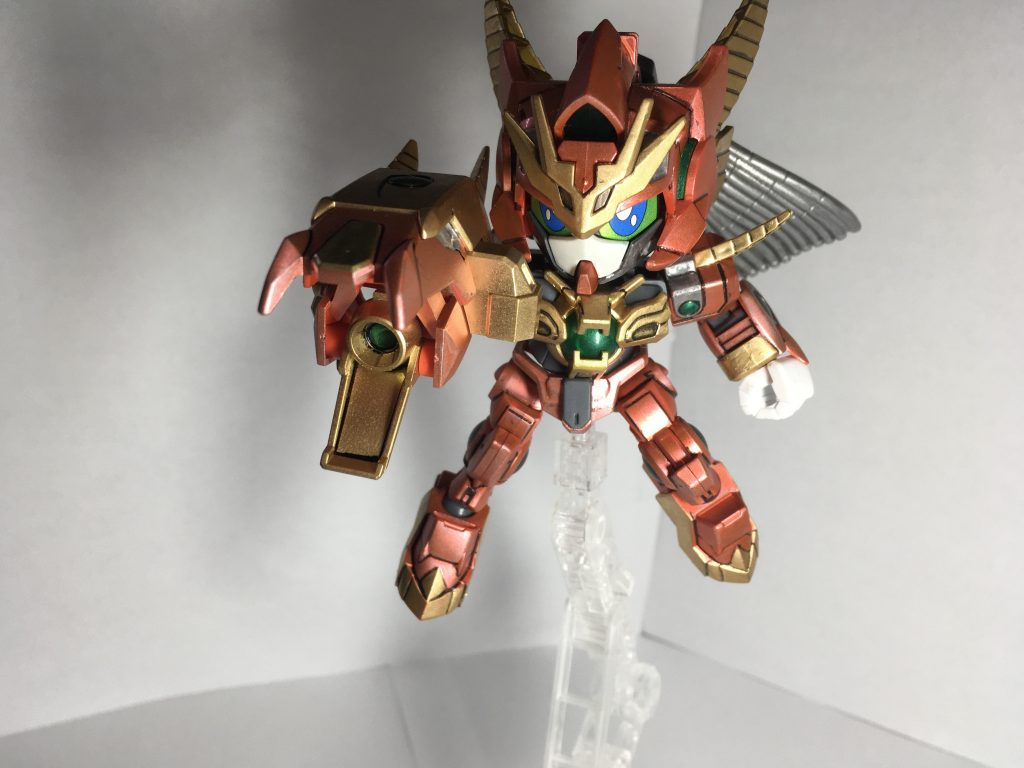 腕に取り付け可能。でも専用ジョイントが一つしか無いので両手に付けたい場合は2つキットを買わないといけないんですよね(^^;)