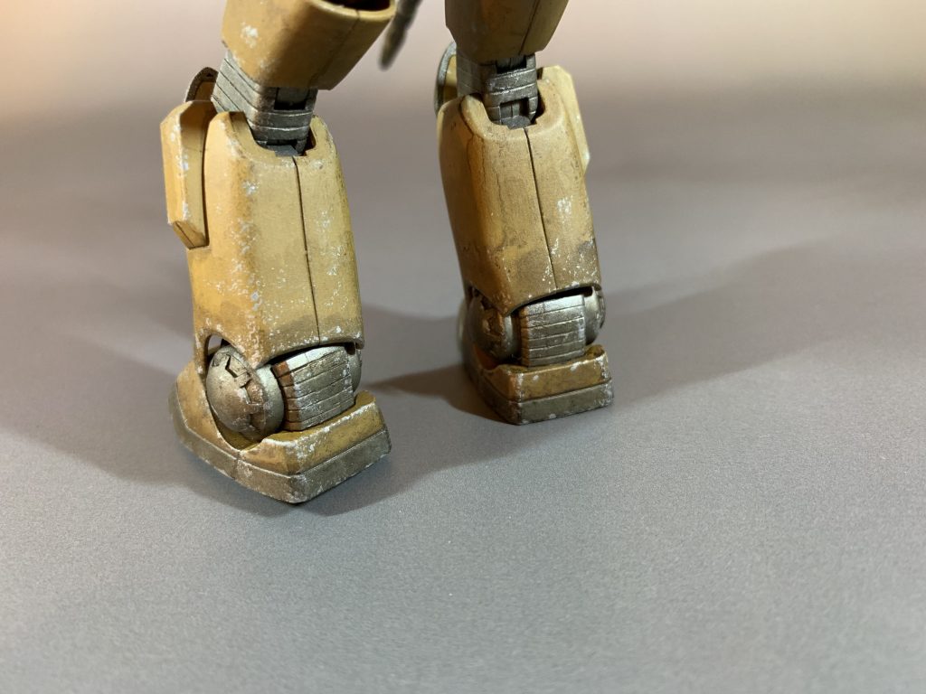 足元は結構汚しました。