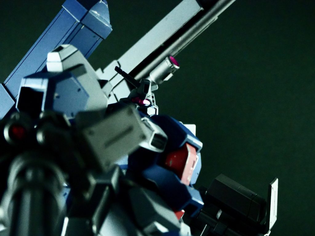 殲滅巨兵–9枚目/制作者:ヤマクロス