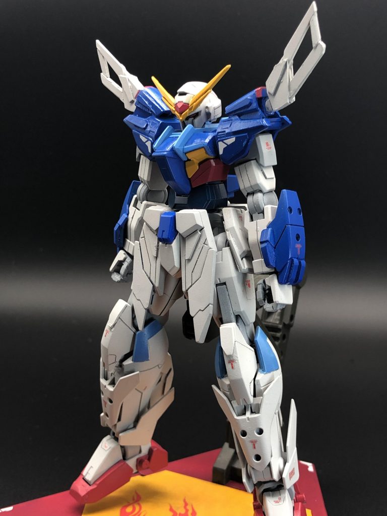 本体分離画像

水色箇所は風蒼を薄くして筆塗りで塗って見ましたが、初めてで手が震えてキッチリは塗り分けれてないかもです(笑)