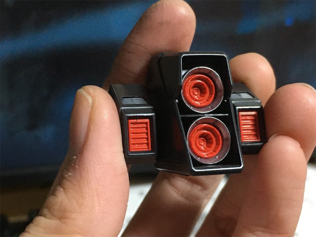 シルバーとレッドがアクセントになるかなとw