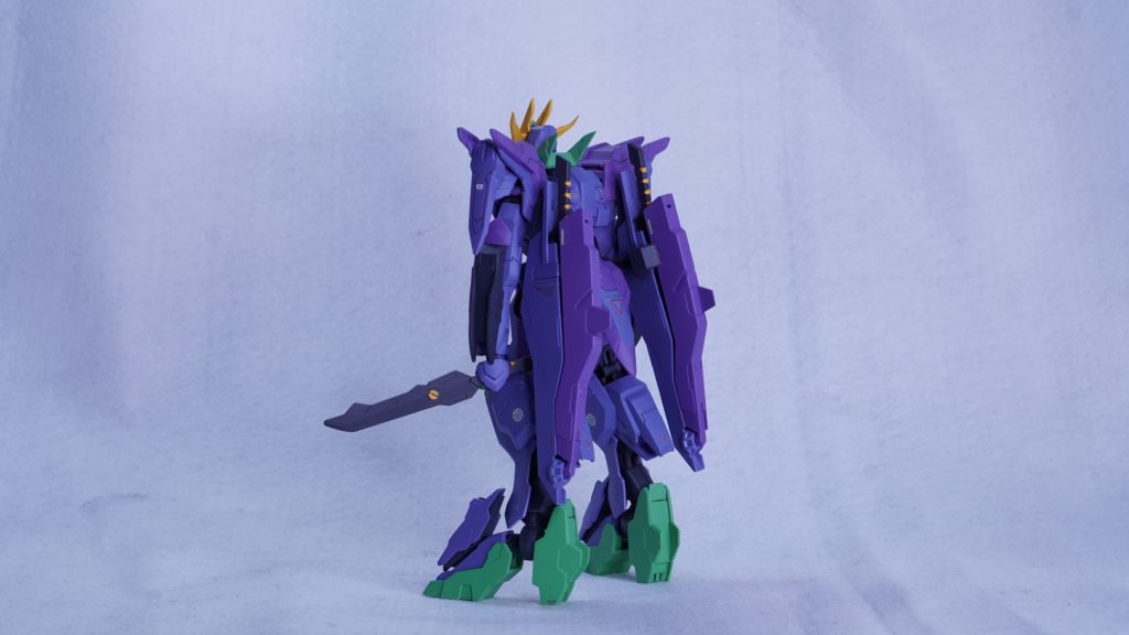 マルコシアス完成しました！
今回はガイアノーツからでてるエヴァンゲリオンカラーを試してみたくて初号機カラーにしました。
自分好みから多少外れてますが、これはこれでありでしたね！