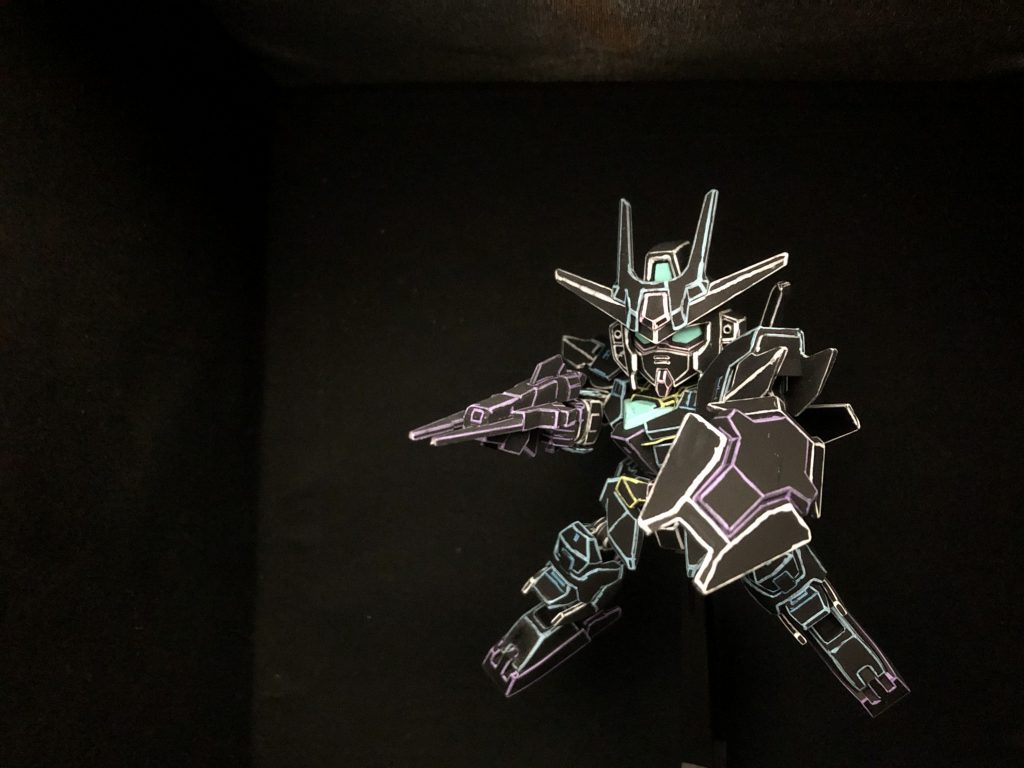 SDCSアースリィガンダム ハシビル考案ネオン風塗装–4枚目/制作者：ハシビル