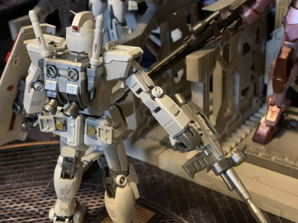 RG ガンダムで　ハッチオープン–5枚目/制作者：@cozun3