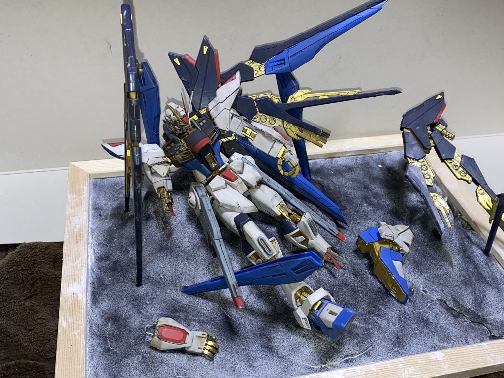 最終配置。配置を決めたら瞬間接着剤でジオラマに固定しました。