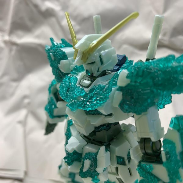 結晶体ユニコーン