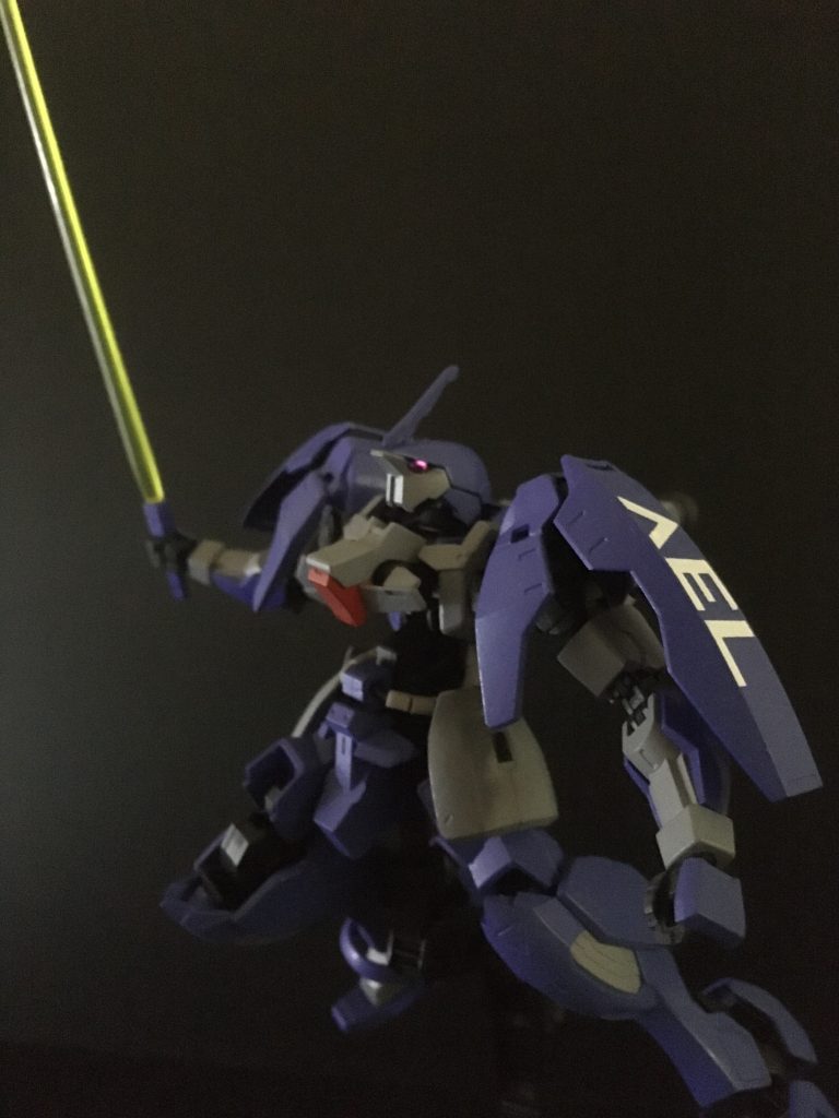 ローカル社は、高機動型MS「オキュペテー」の運用に成功する。元々、MSL-04X「ガルス・ガルス」の派生機としてプロジェクトは始動したが、機動試験データをもとに、フレームや肩部スラスターの改良、背部スラスター追加等によって、機動性能は格段に向上している。コードネーム「オキュペテー」は、ギリシャ神話の「速く飛ぶ者」に由来する。