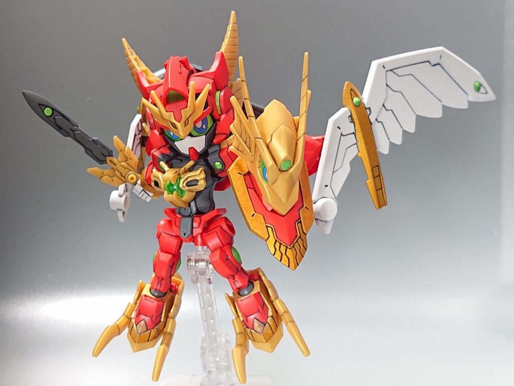 背中の接続孔も元キットと同じ大きさ、同じ距離で製作したので、竜合体モードも問題ありません。