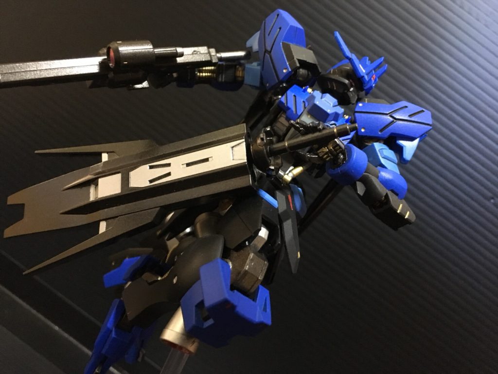 抜刀

抜刀シーンは何回もループ再生したくなる程に好き。