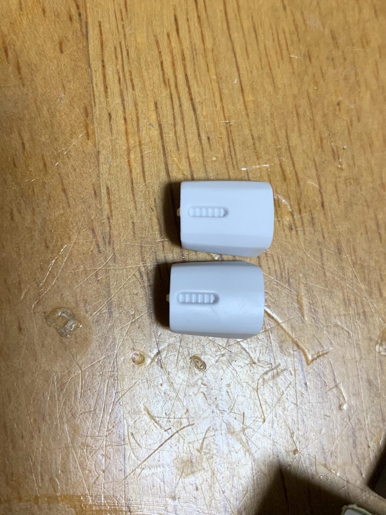 足の甲のパーツはC面を出して、しっかりとシャープになるように削りこんでます！
これが意外と足先をシャープに見せるのに一役買ってます(*´∀｀*)