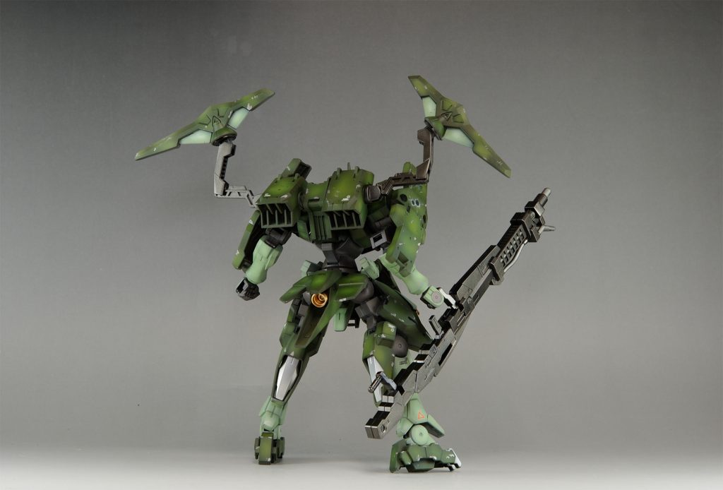 【店舗入賞作品】【HGBF】ストライカージンクス–4枚目/制作者：urynn69342