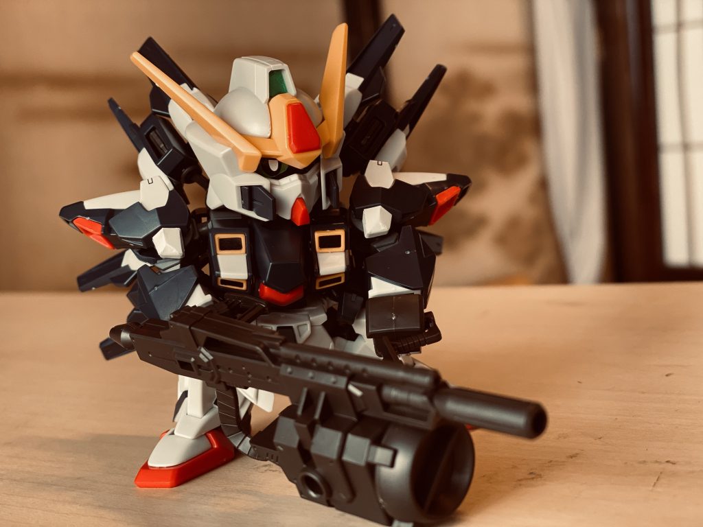 標準アイズガンダム–3枚目/制作者：USAHI