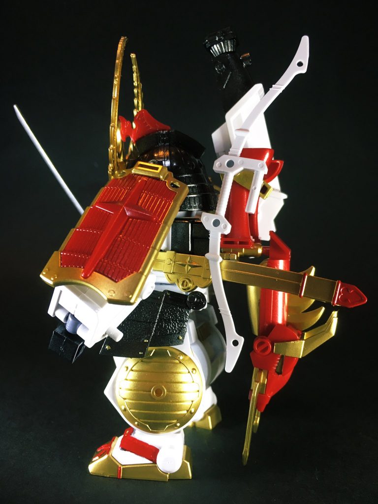 ご当地武将でもあるという事で、以前訪れた名古屋城の写真を添付させて頂きます。