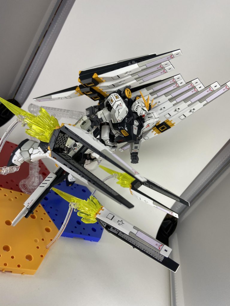 エフェクトセットもバッチリ似合います。
ブルーのエフェクトも販売されているのでお好みで。