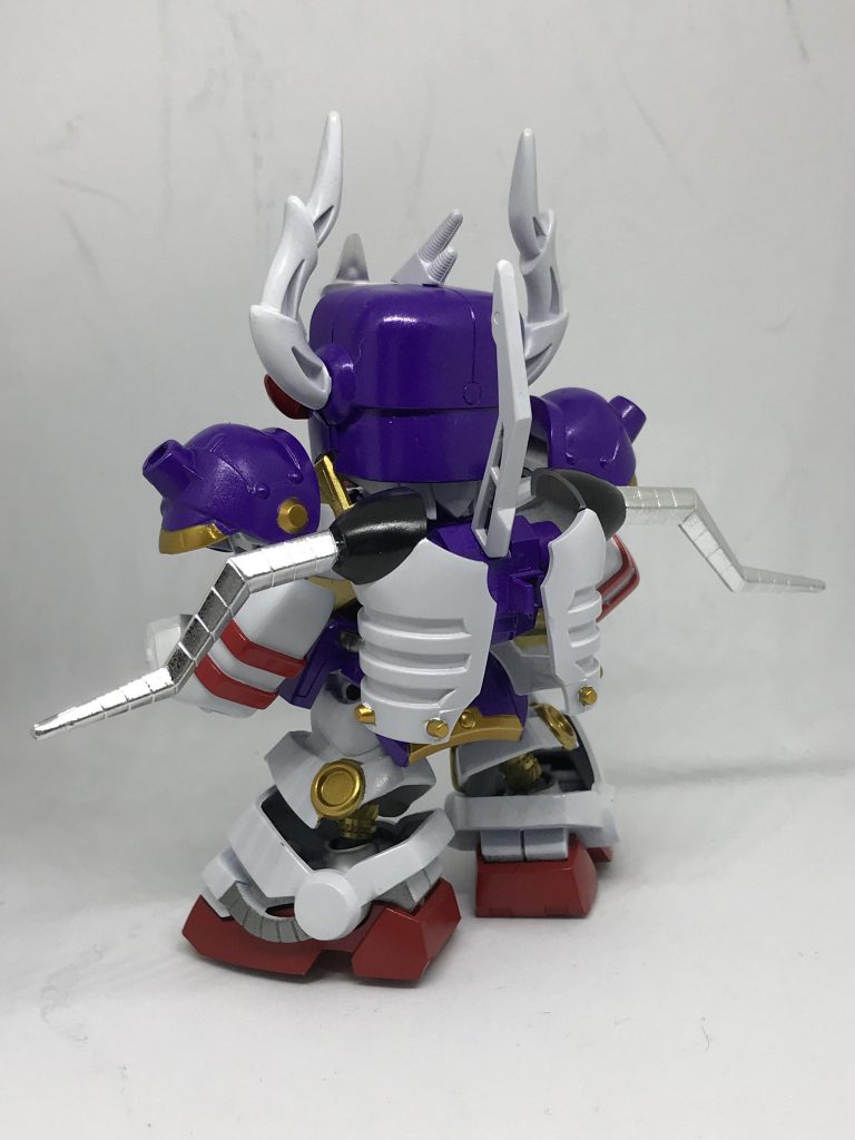 スーパーモード時の装備はバックパックに