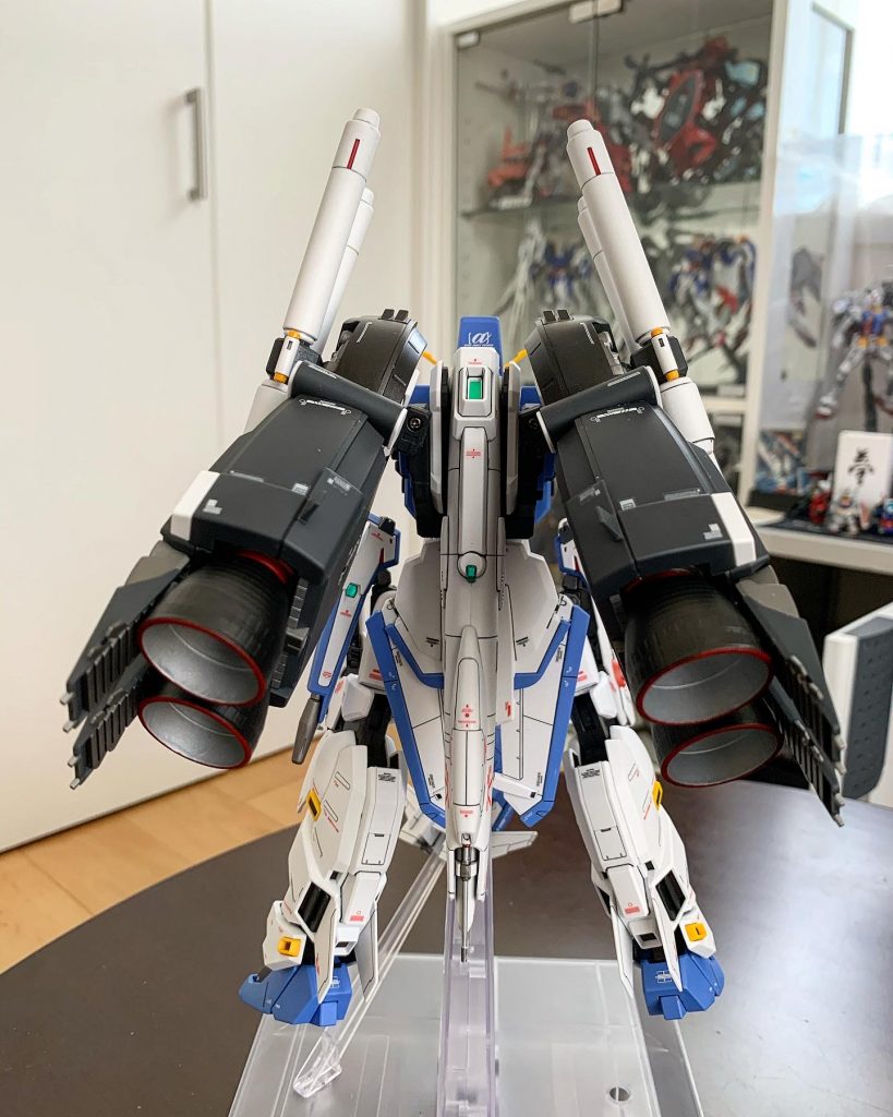 上半身とブースターついて