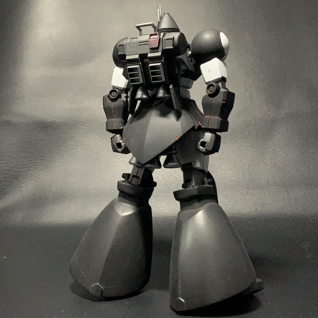 バックパックは高機動型ザクのモノに
リアスカート内にもゲルググのバーニア