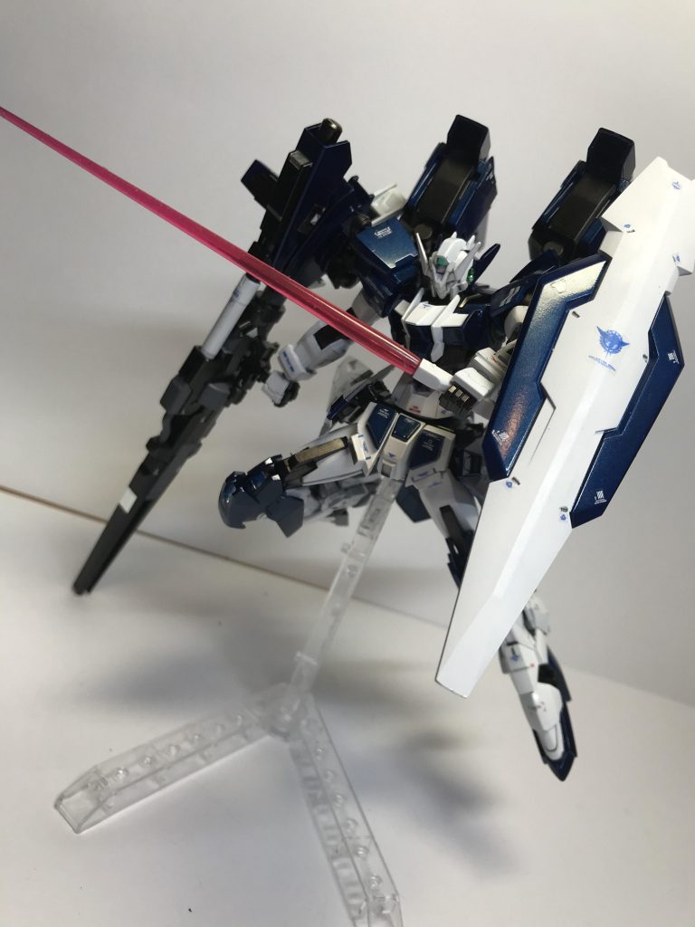 左手にも持てます!