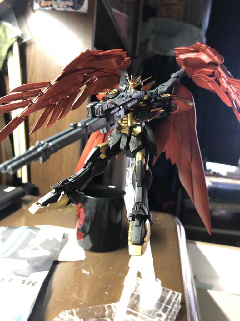 バックパックパカパカ取れるからセメントで引っ付けました。ルルのウィングゼロ最大の一手をみせてやる！みたいなのめっちゃ好き！